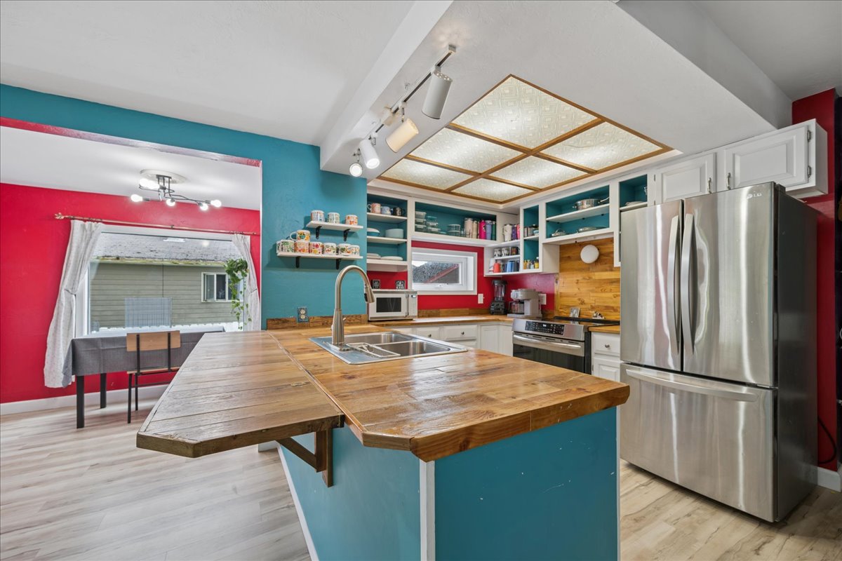 119 Central Avenue