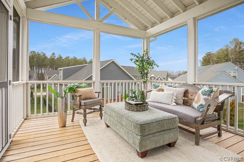 8818 Fishers Green Ct