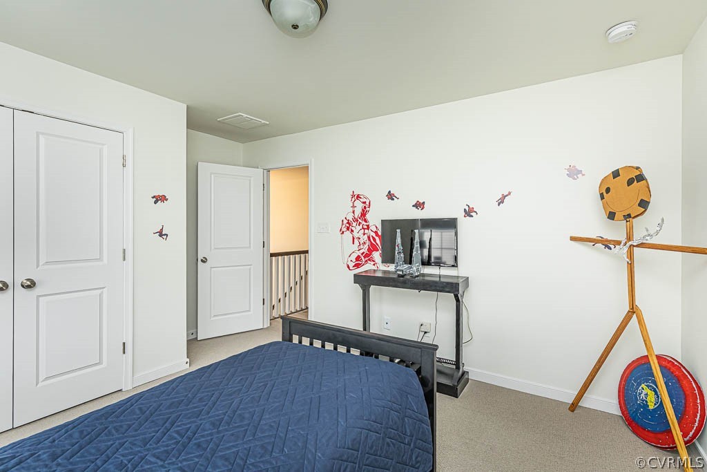 8818 Fishers Green Ct