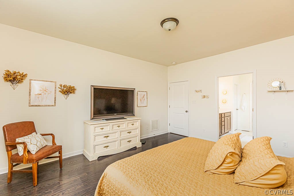 8818 Fishers Green Ct