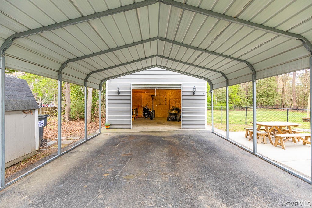 3210 Magnolia Woods Ter