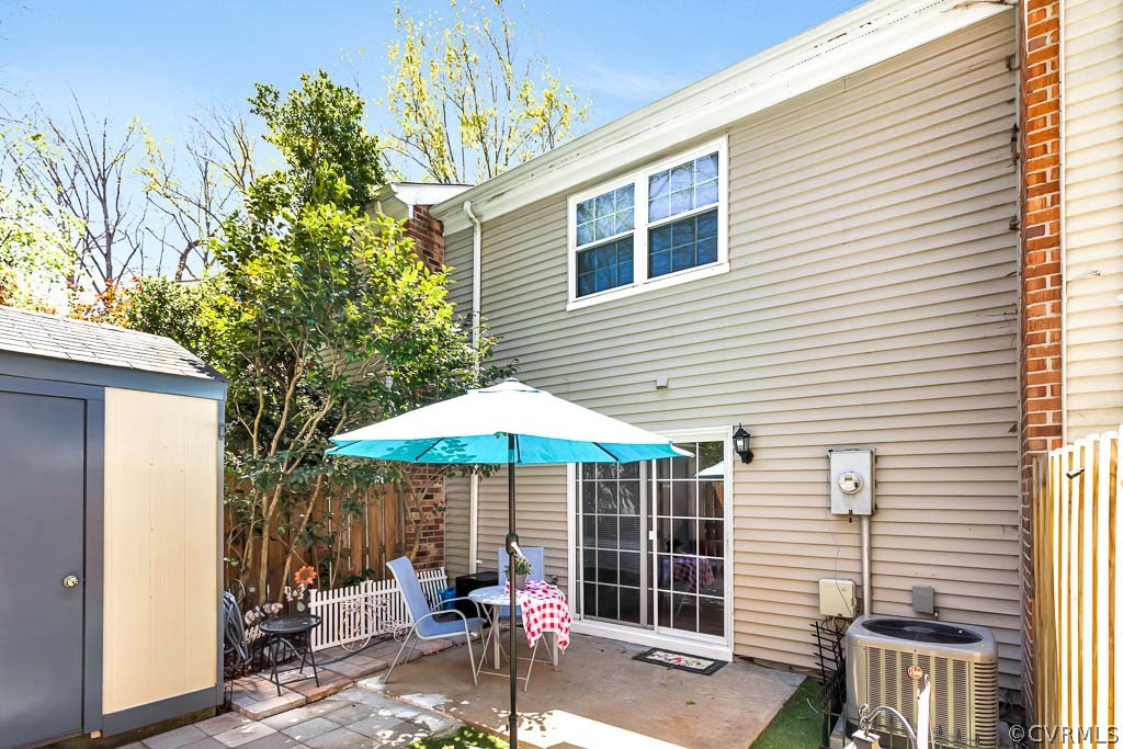 1569 Heritage Hill Dr