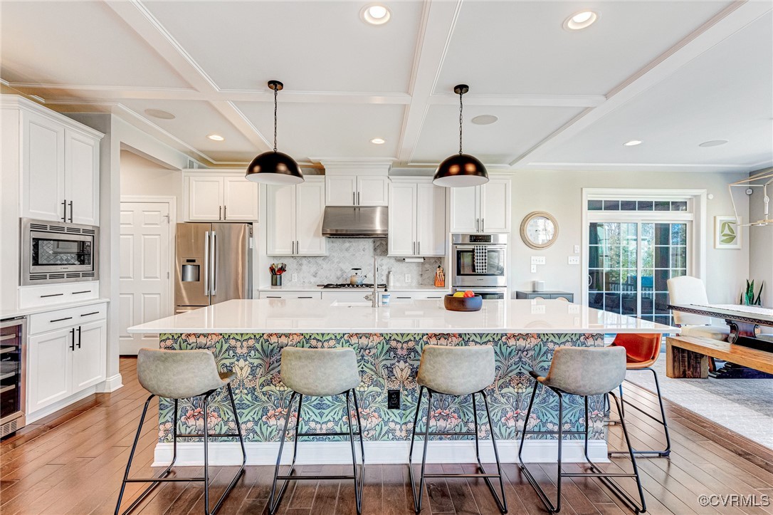 7012 Silverthread Dr