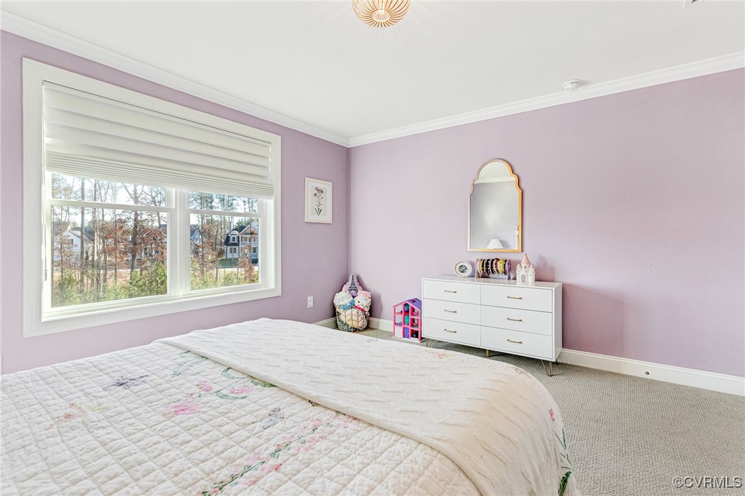 7012 Silverthread Dr