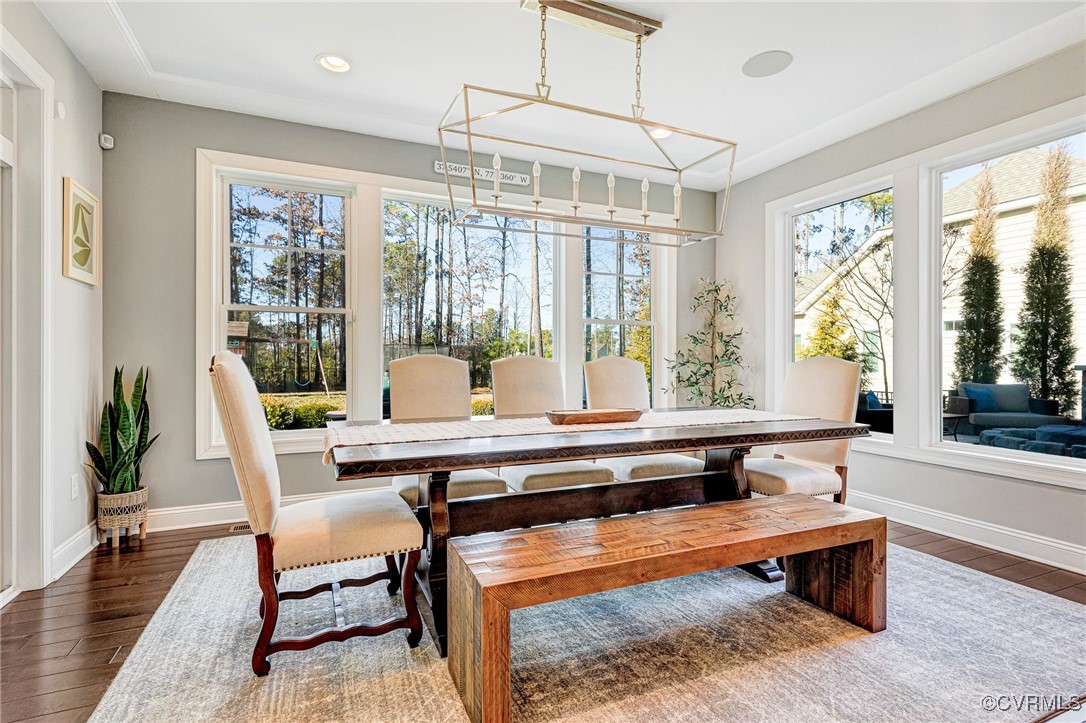 7012 Silverthread Dr