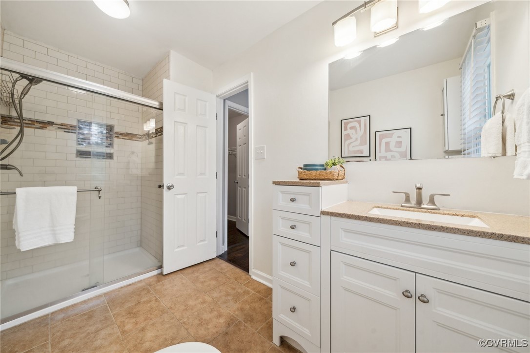 4300 Branchester Parkway