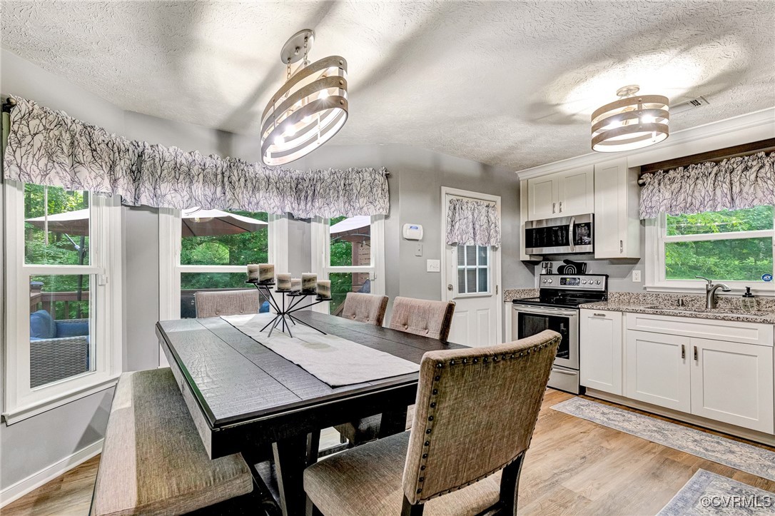 7100 Deer Thicket Dr