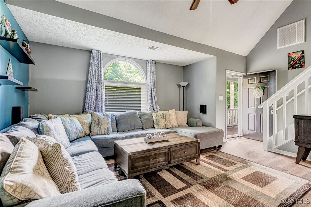 7100 Deer Thicket Dr