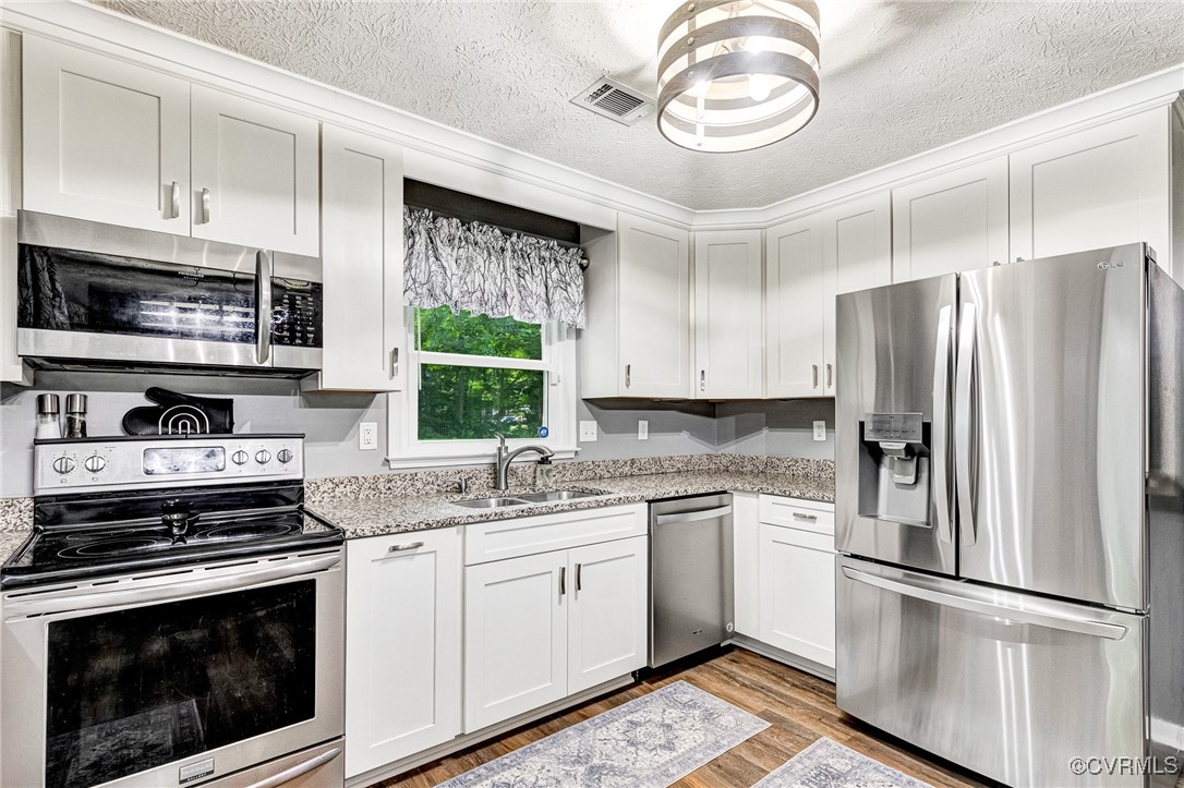 7100 Deer Thicket Dr