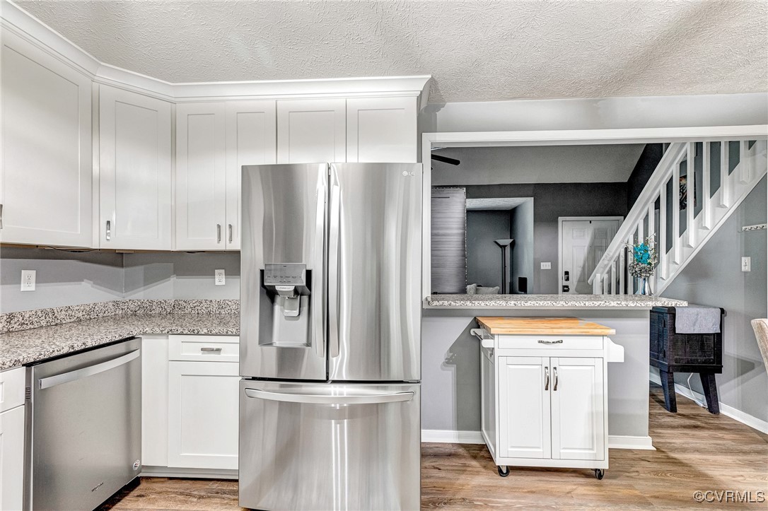 7100 Deer Thicket Dr