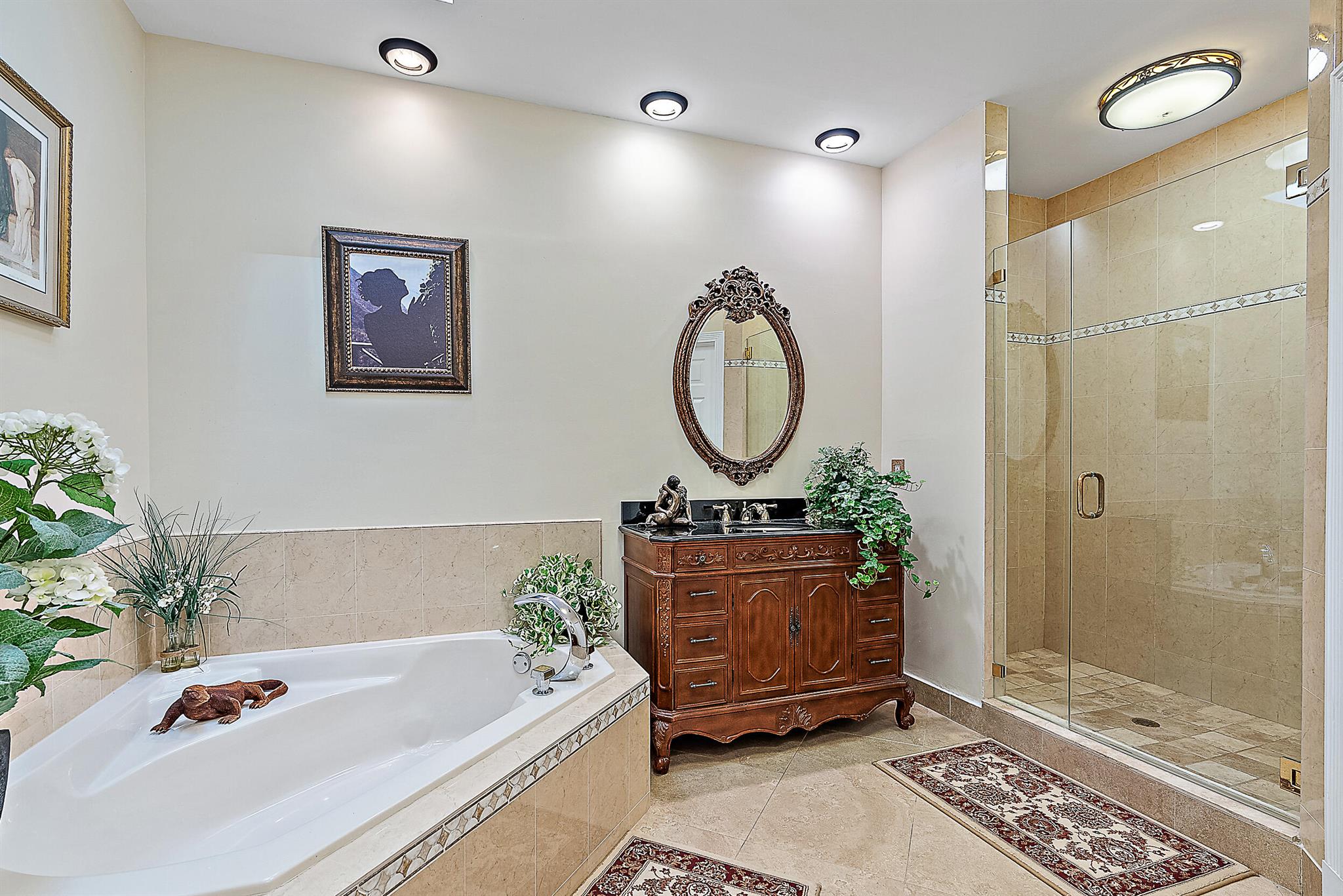3902 Captains Way