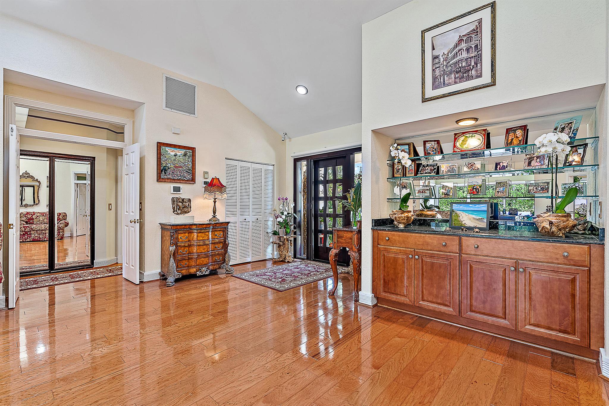 3902 Captains Way
