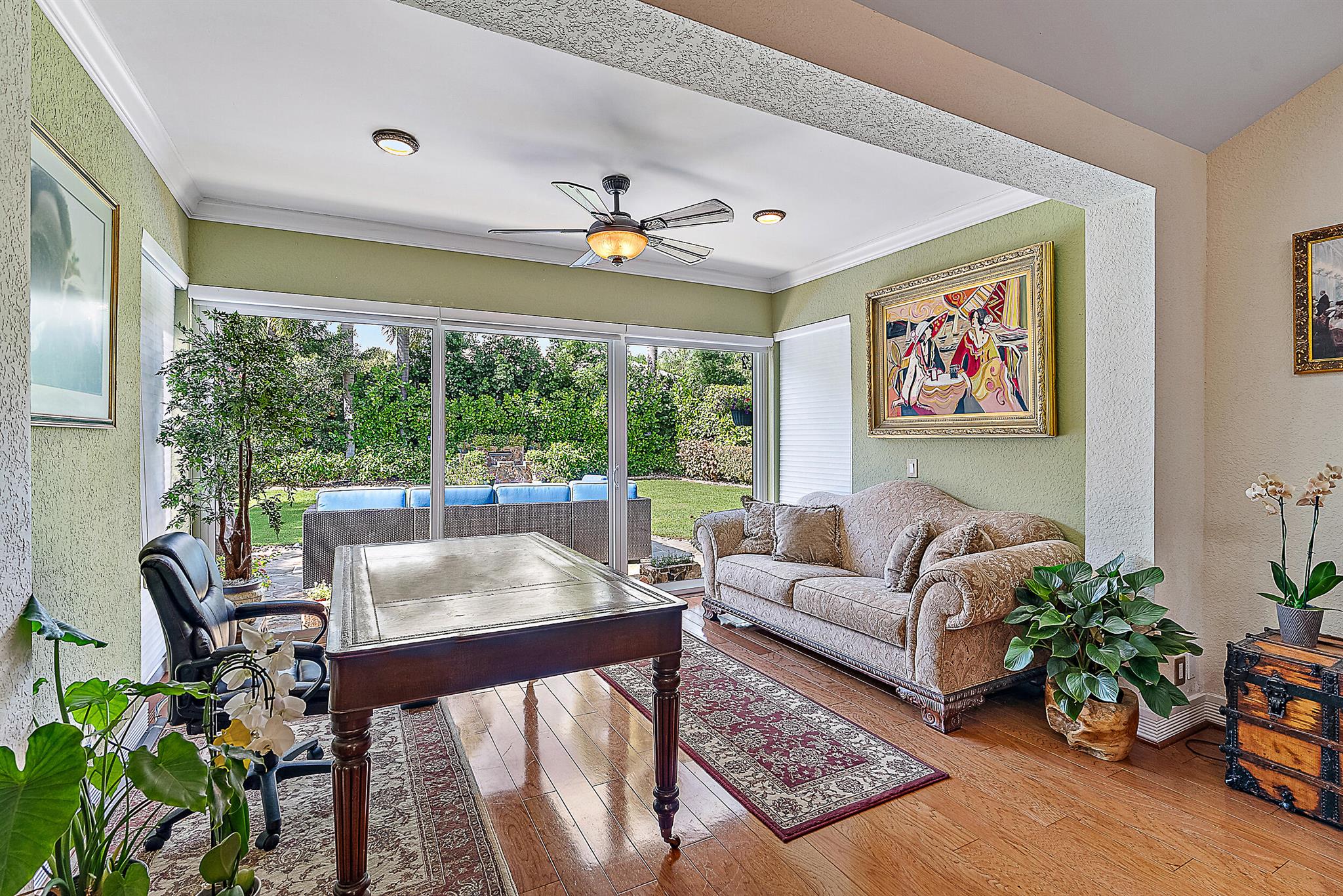 3902 Captains Way