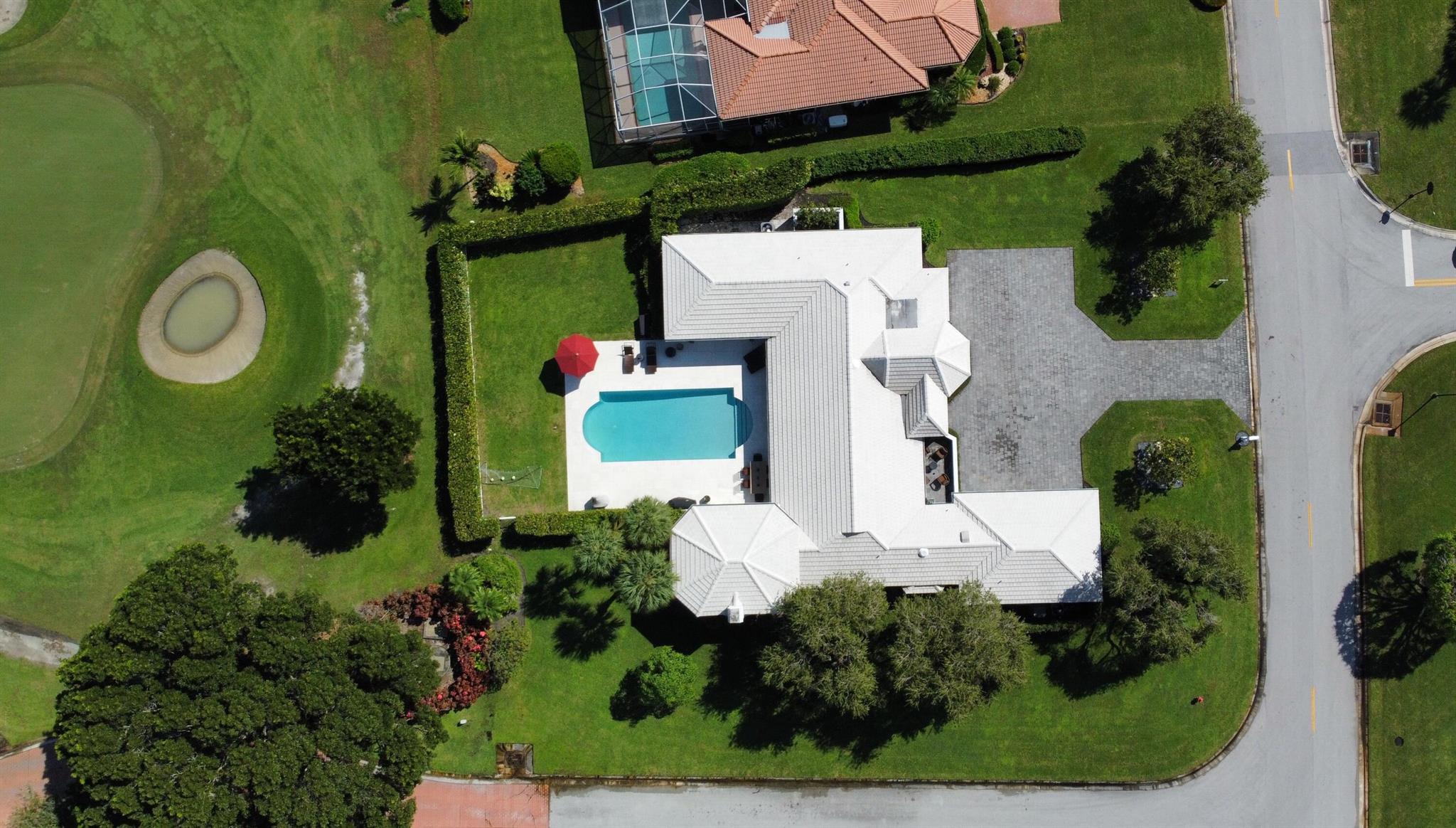 440 Glenbrook Drive