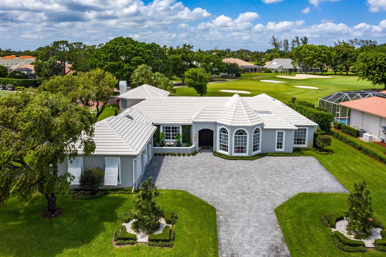 440 Glenbrook Drive