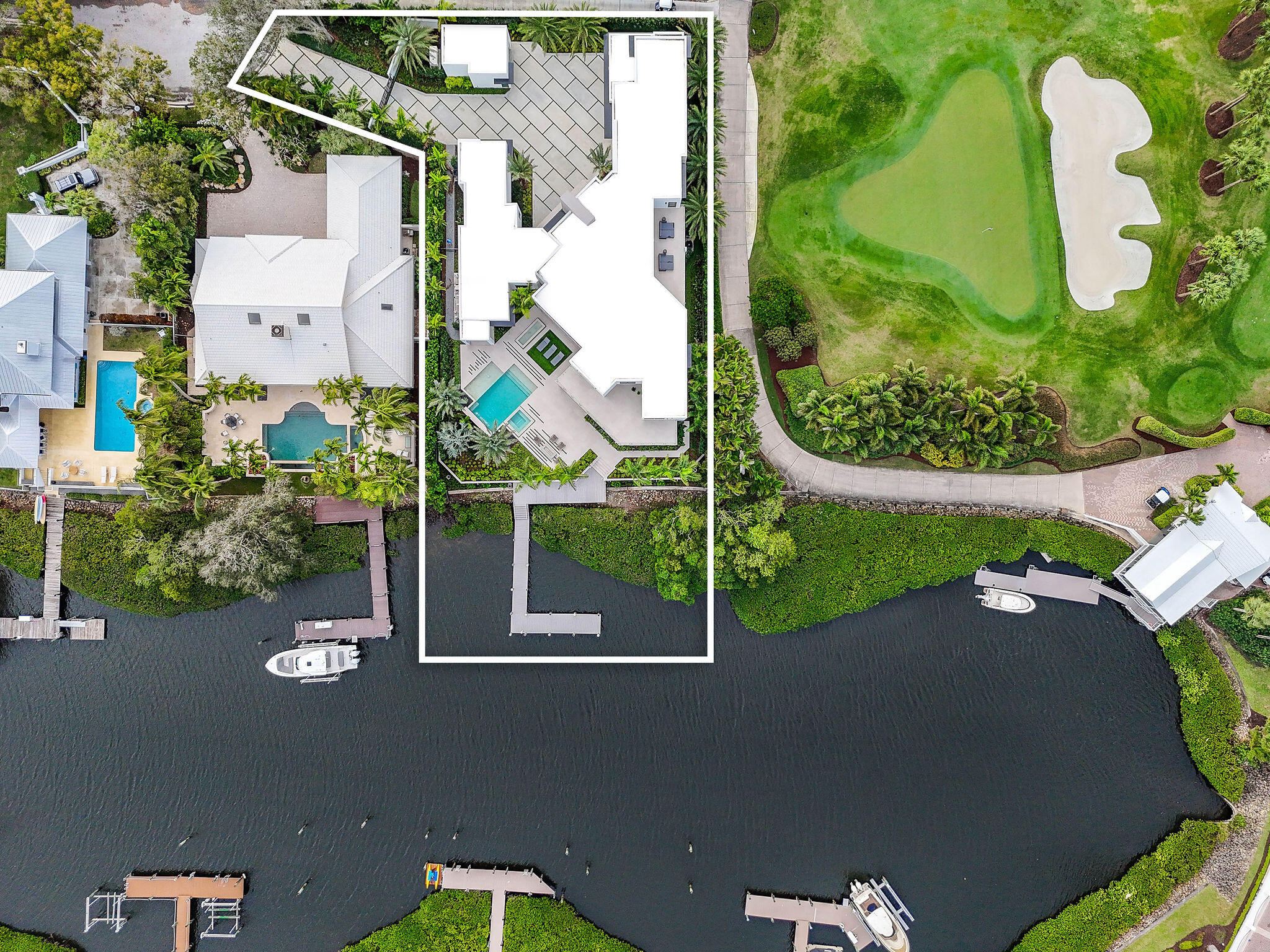 127 Spinnaker Lane