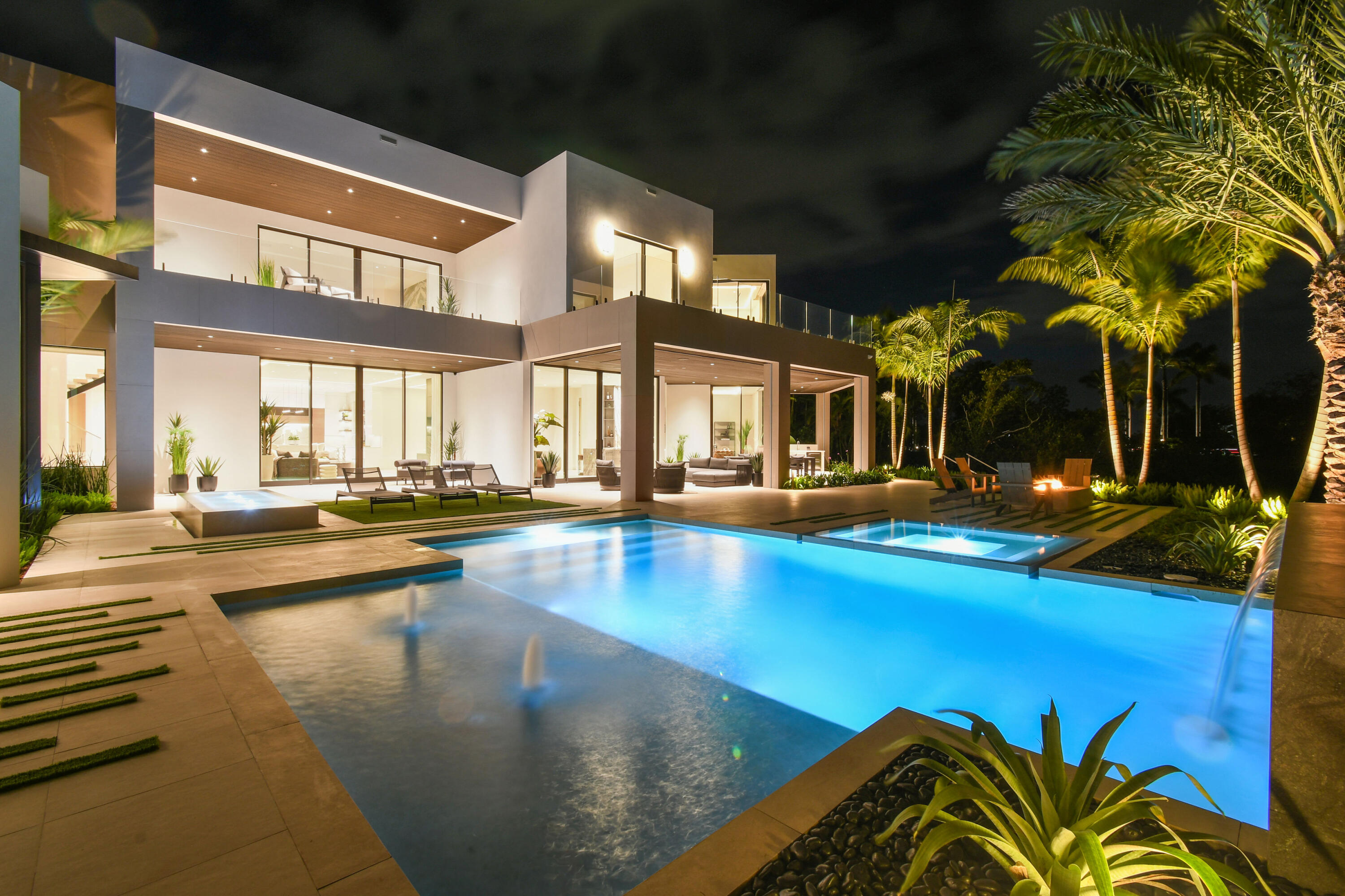 127 Spinnaker Lane