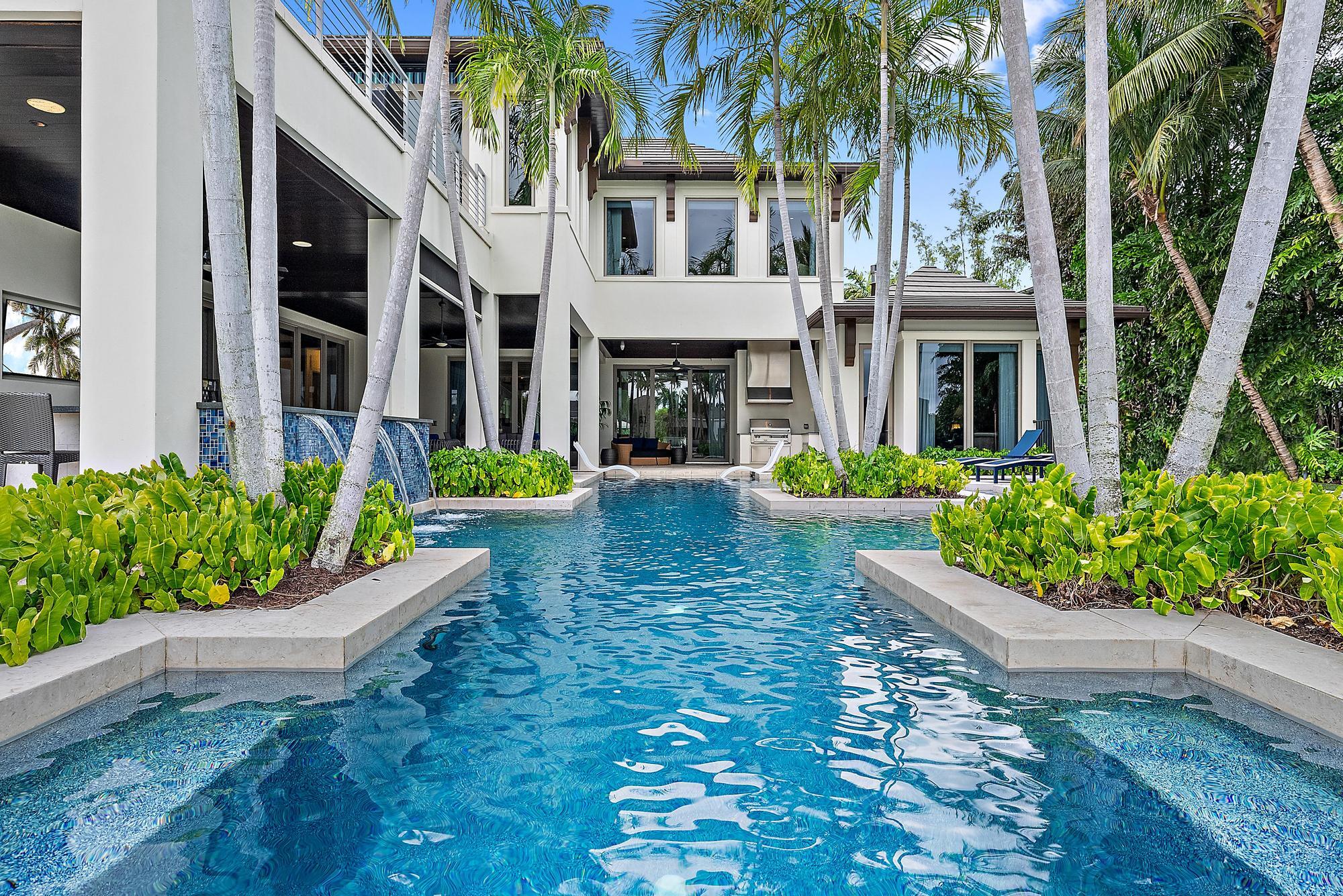 177 Commodore Drive
