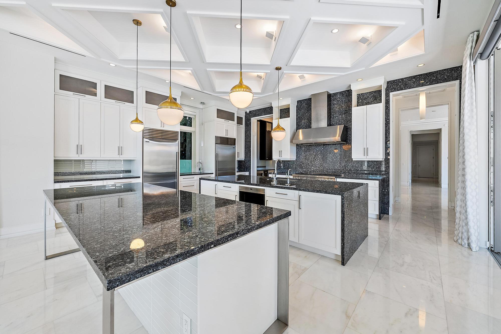 177 Commodore Drive