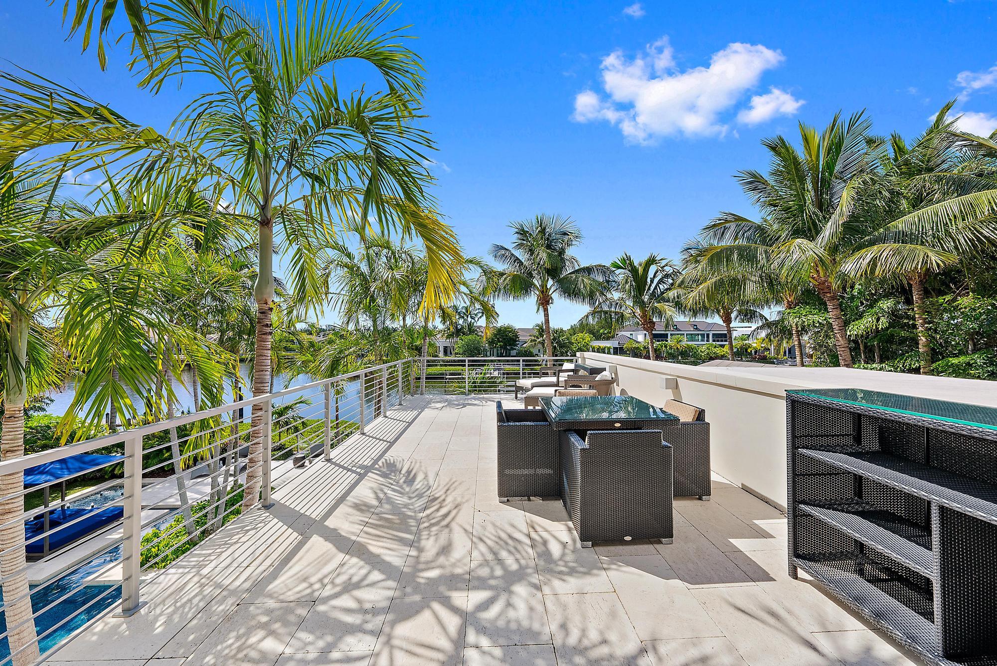 177 Commodore Drive