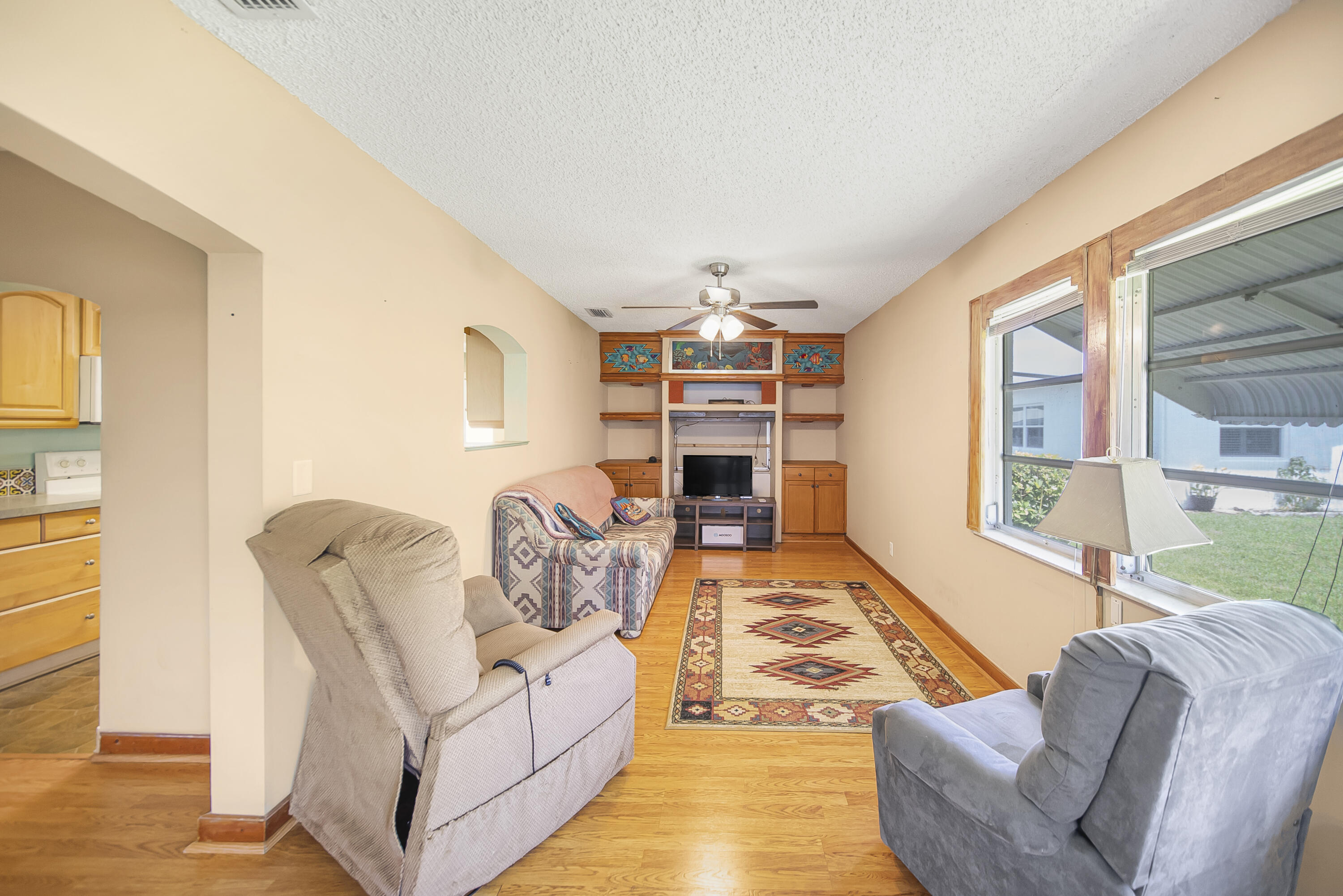 2104 SW 24th Street