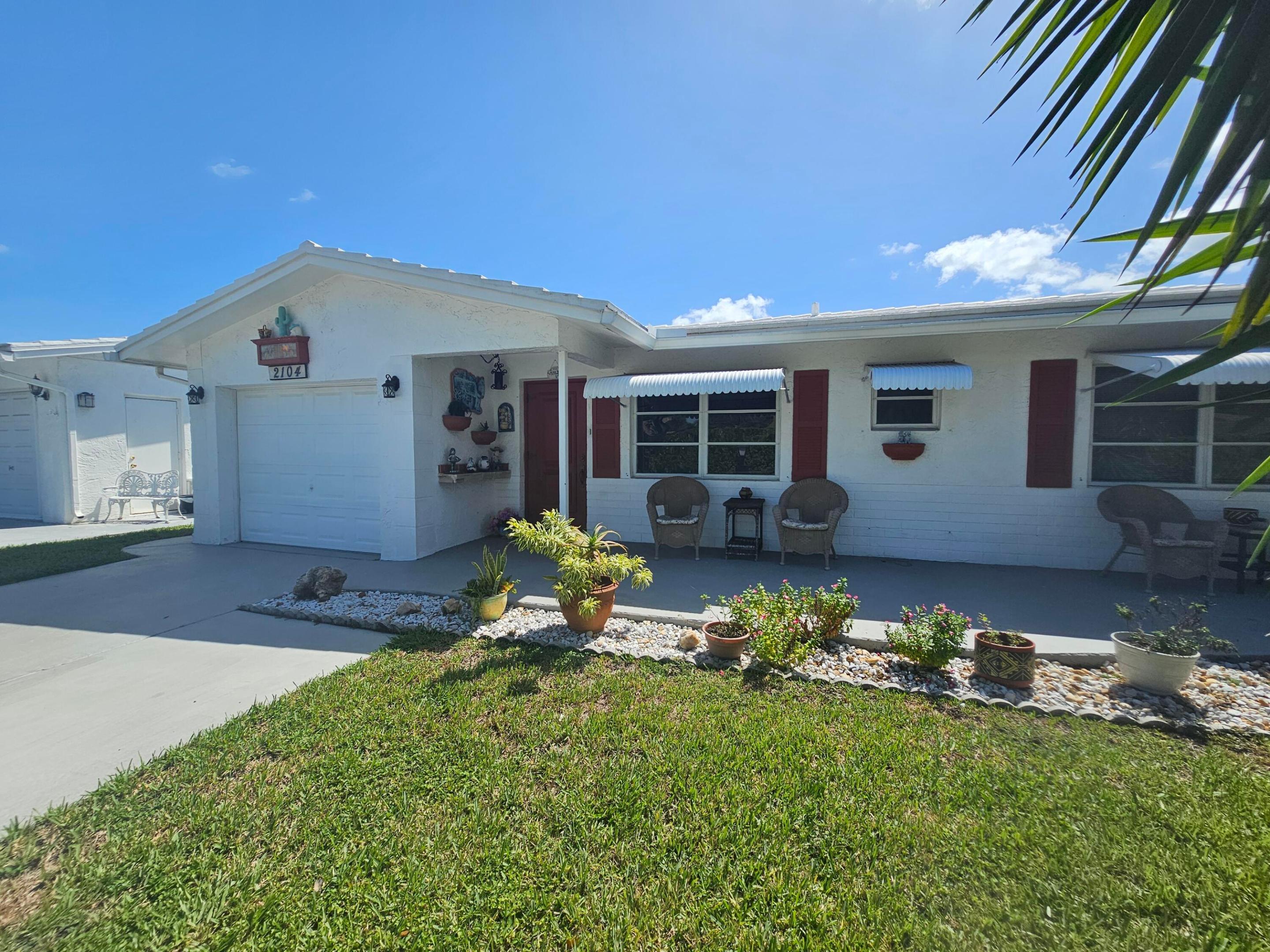 2104 SW 24th Street