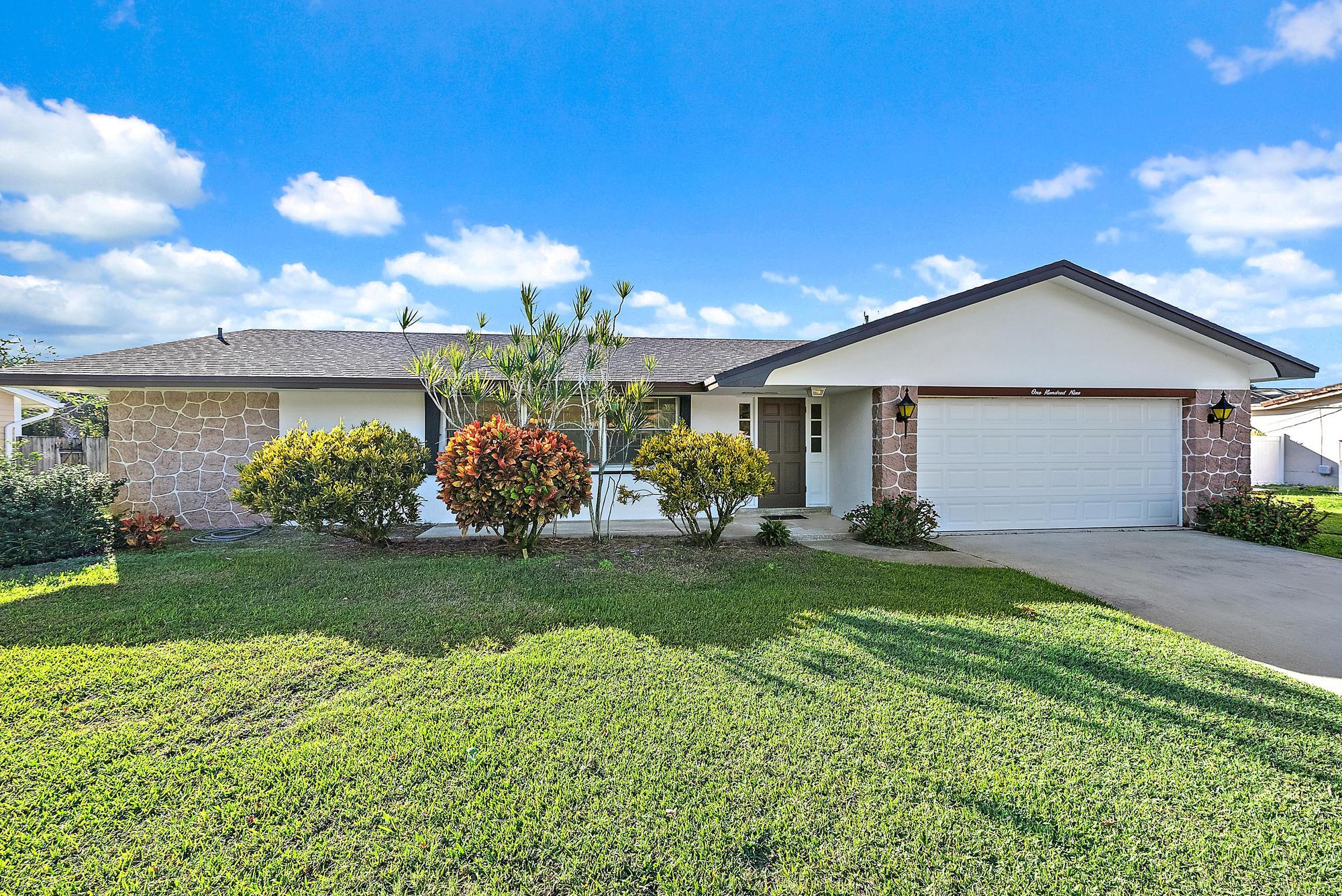 109 W Palmetto Road