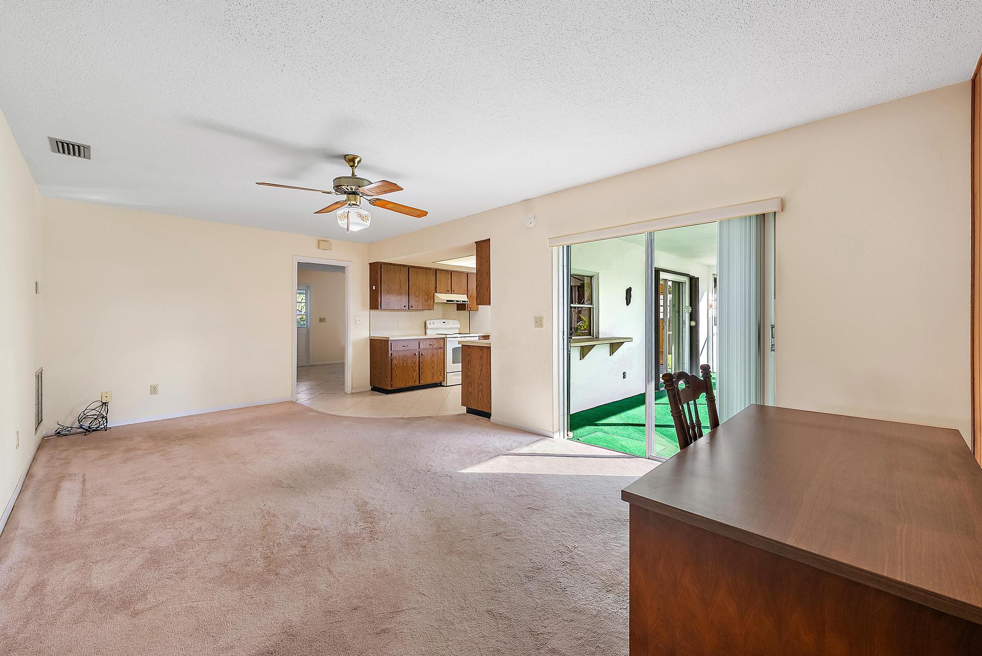 109 W Palmetto Road