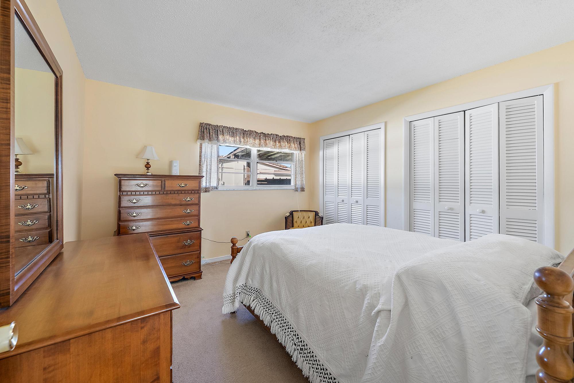 109 W Palmetto Road