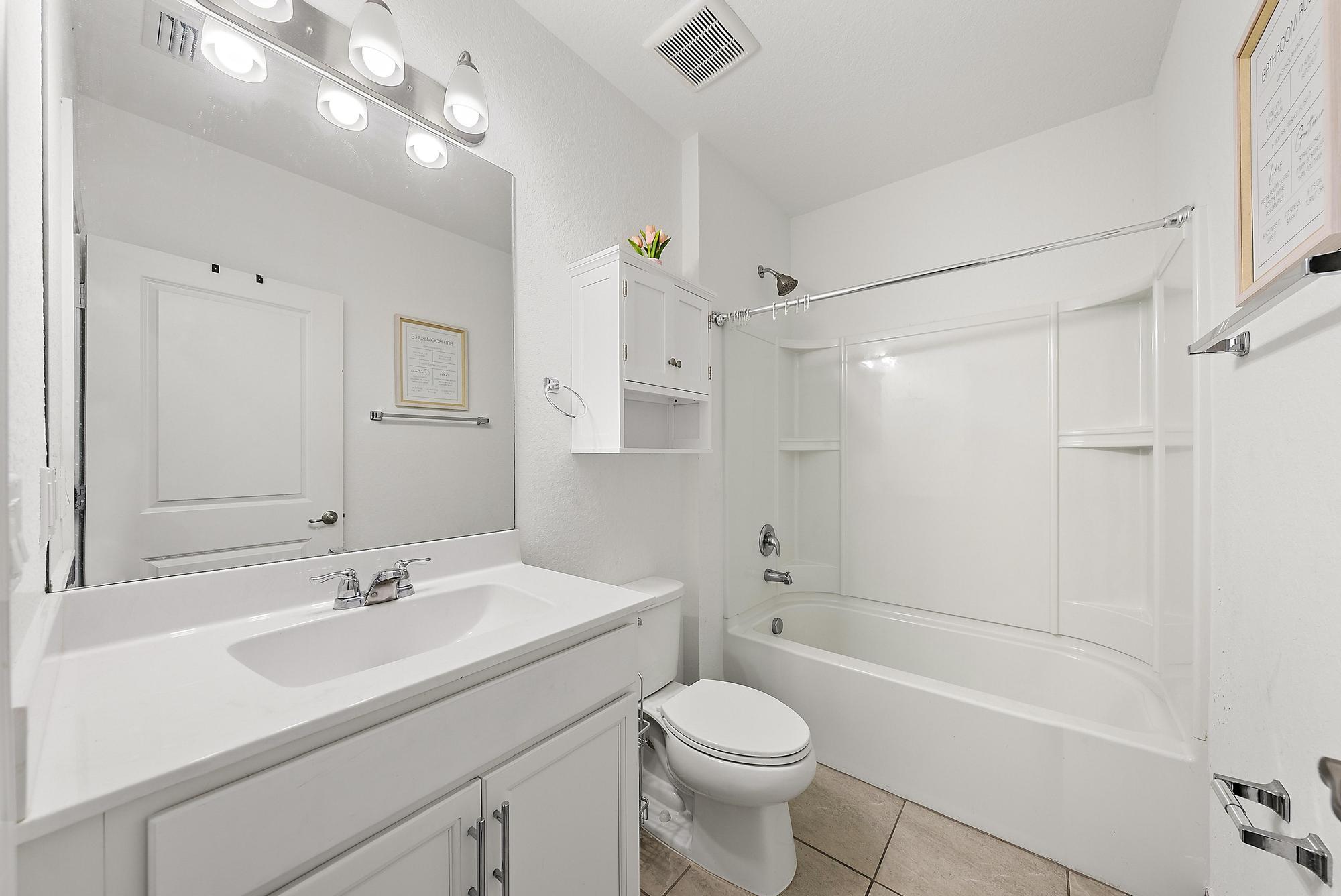 2574 SW Cameo Boulevard, Port St. Lucie