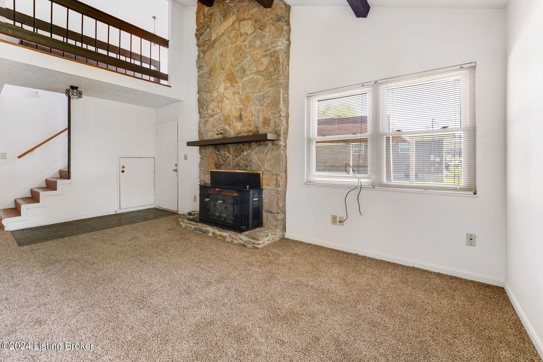 101 Kentucky Cir