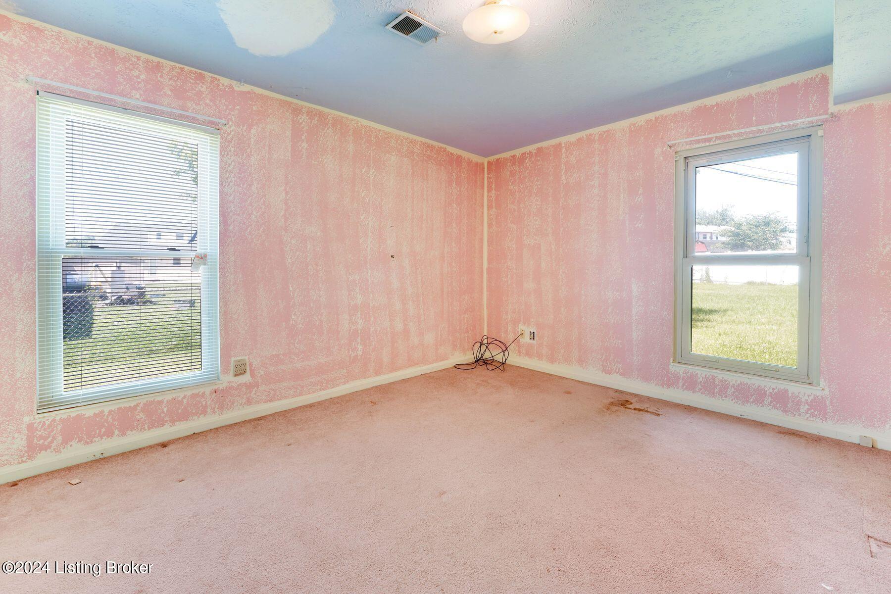 101 Kentucky Cir