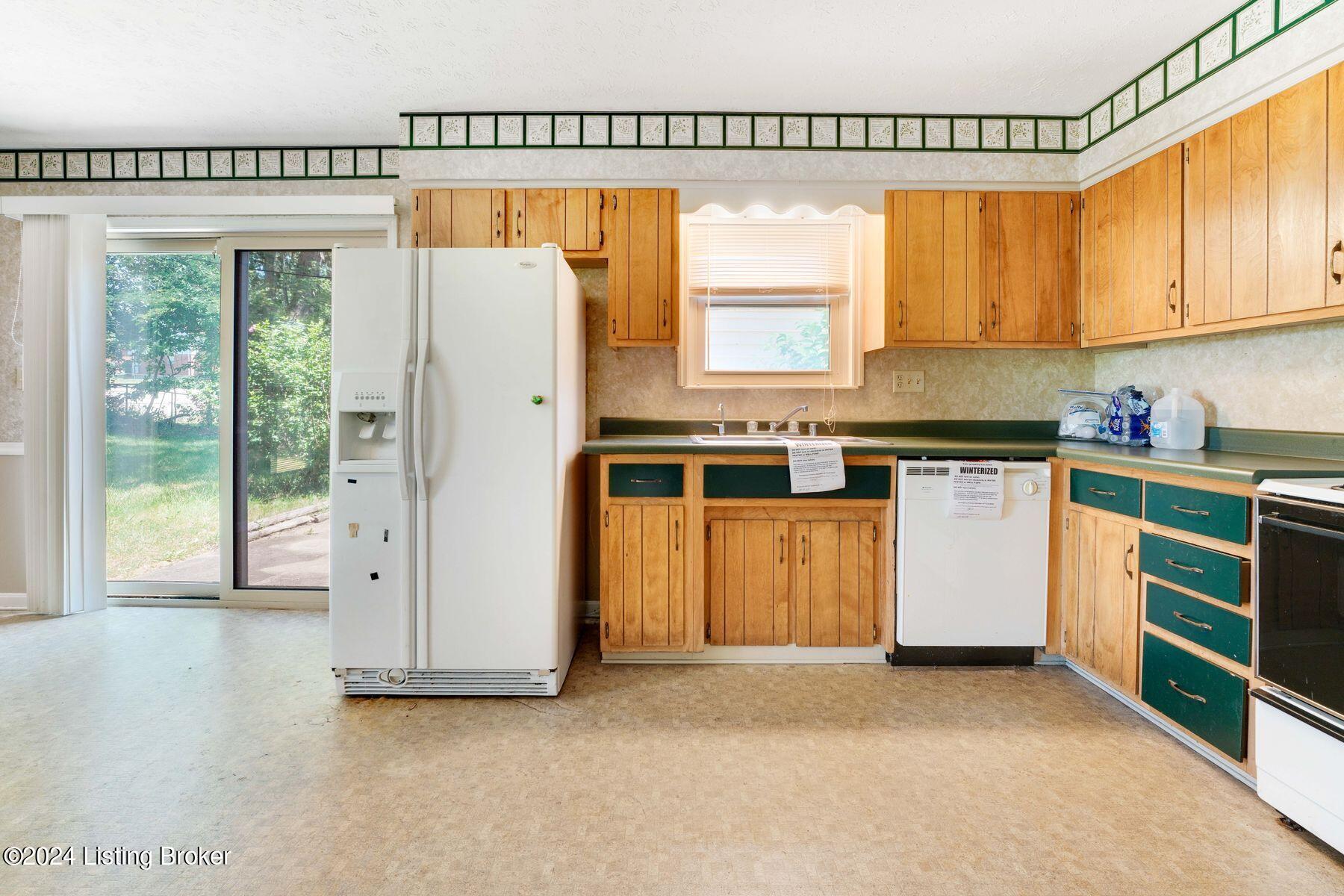101 Kentucky Cir