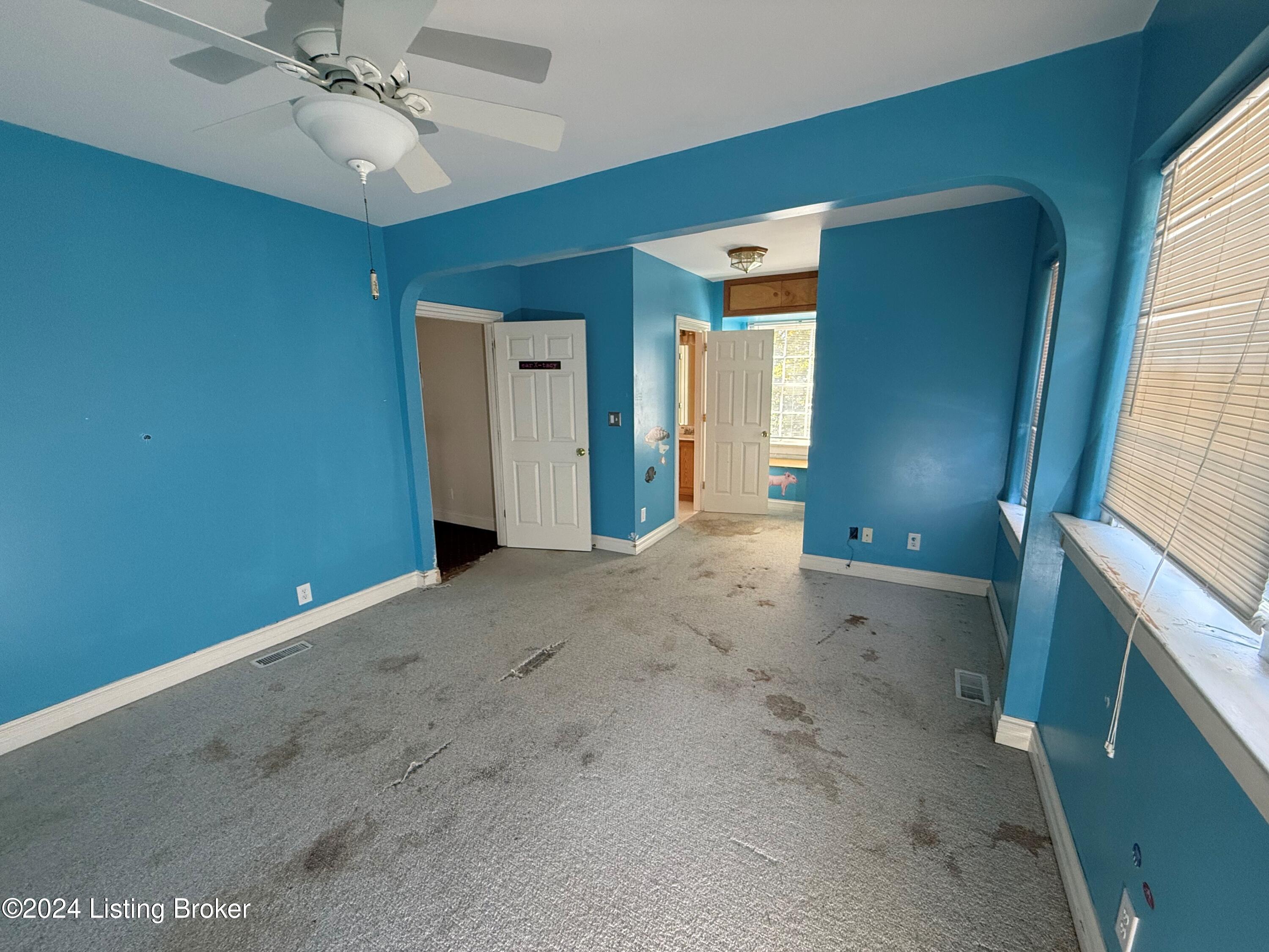 3207 Linnet Rd