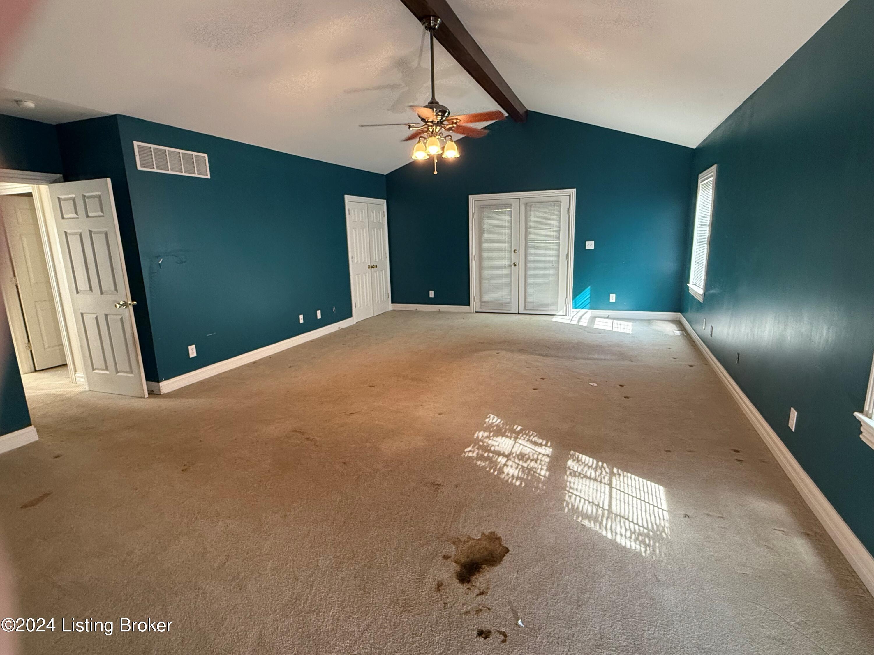 3207 Linnet Rd