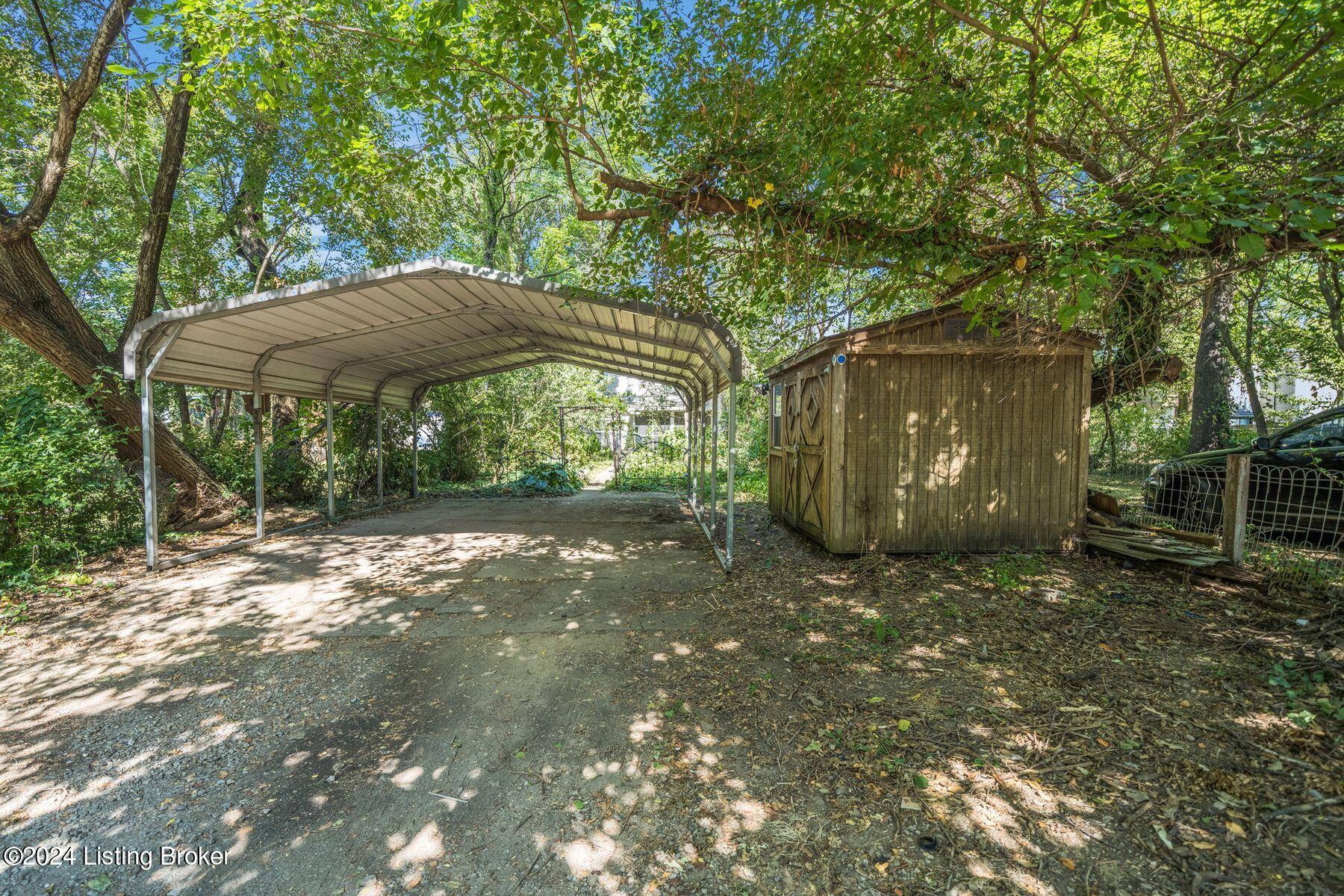 1318 Highland Ave