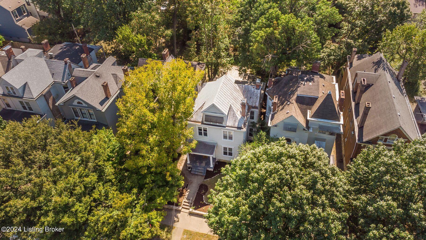 1318 Highland Ave