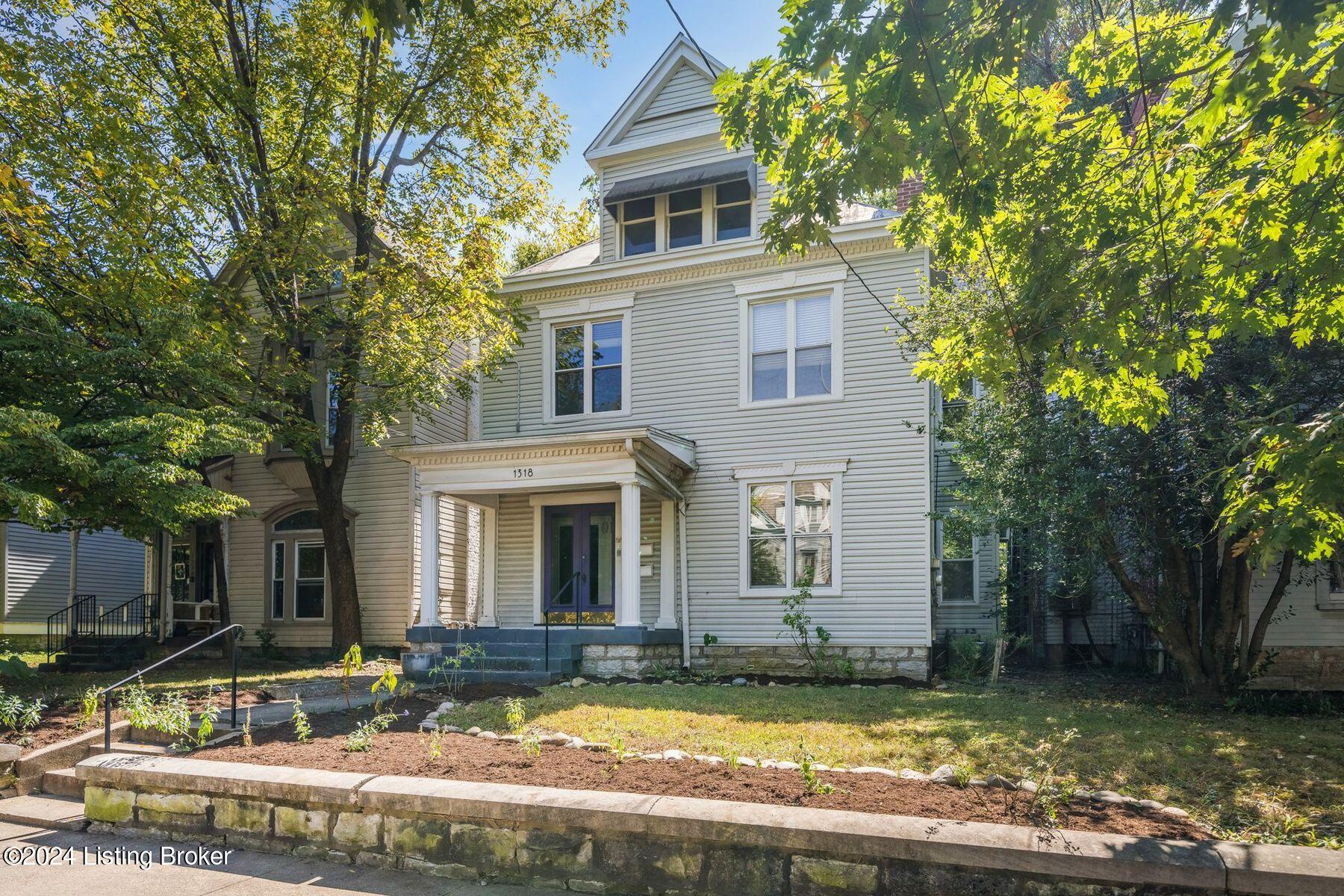 1318 Highland Ave