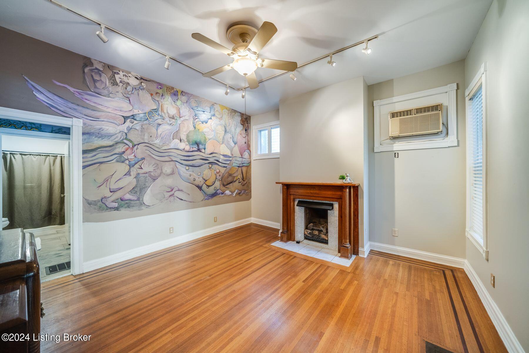 1318 Highland Ave