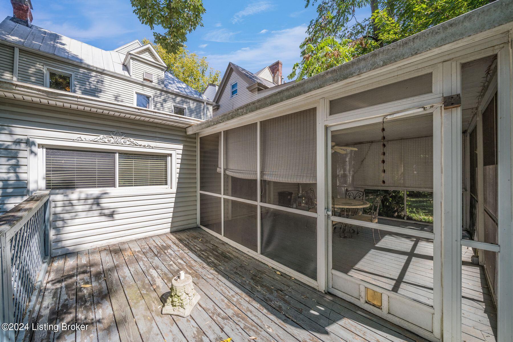 1318 Highland Ave