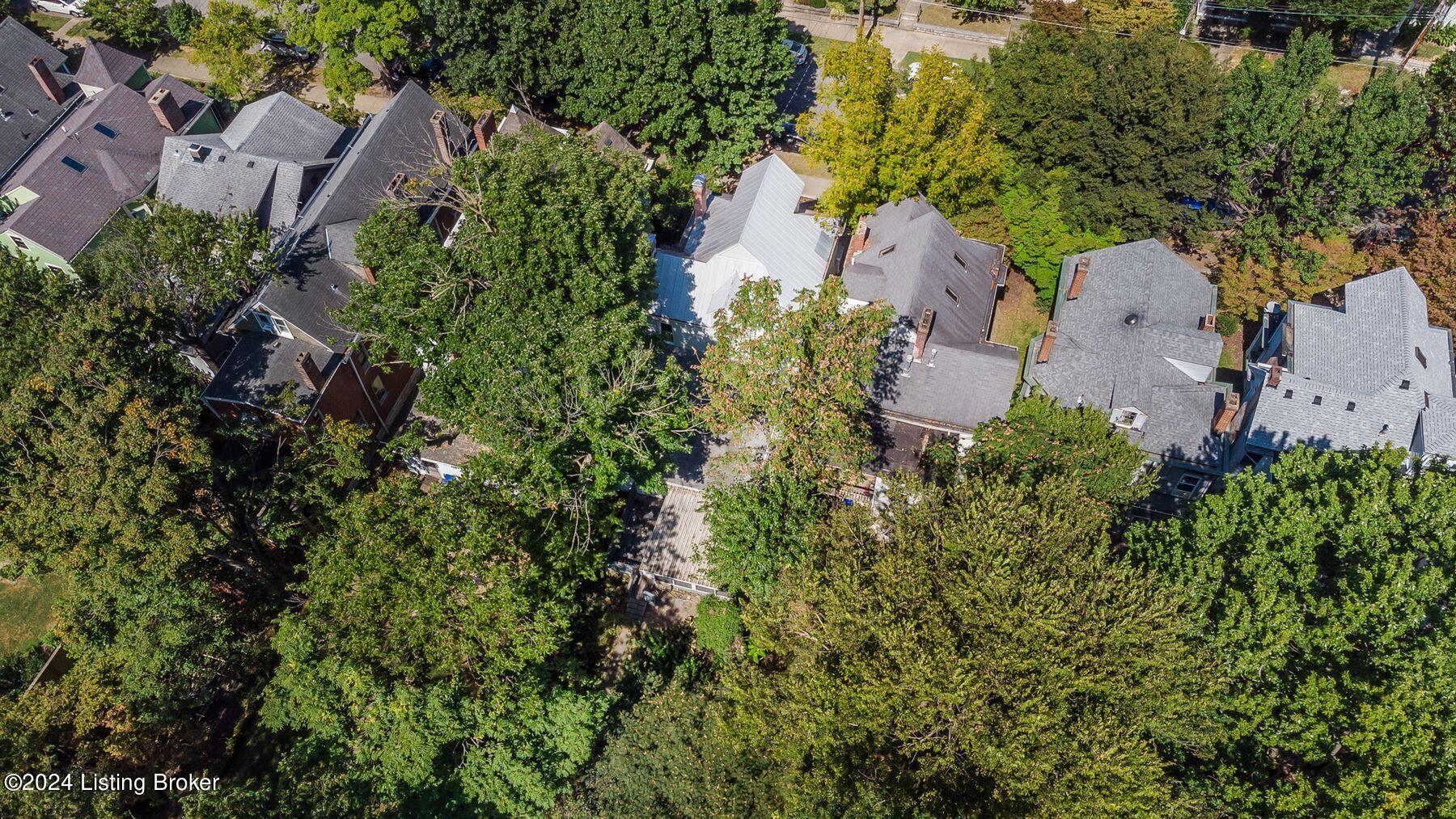 1318 Highland Ave