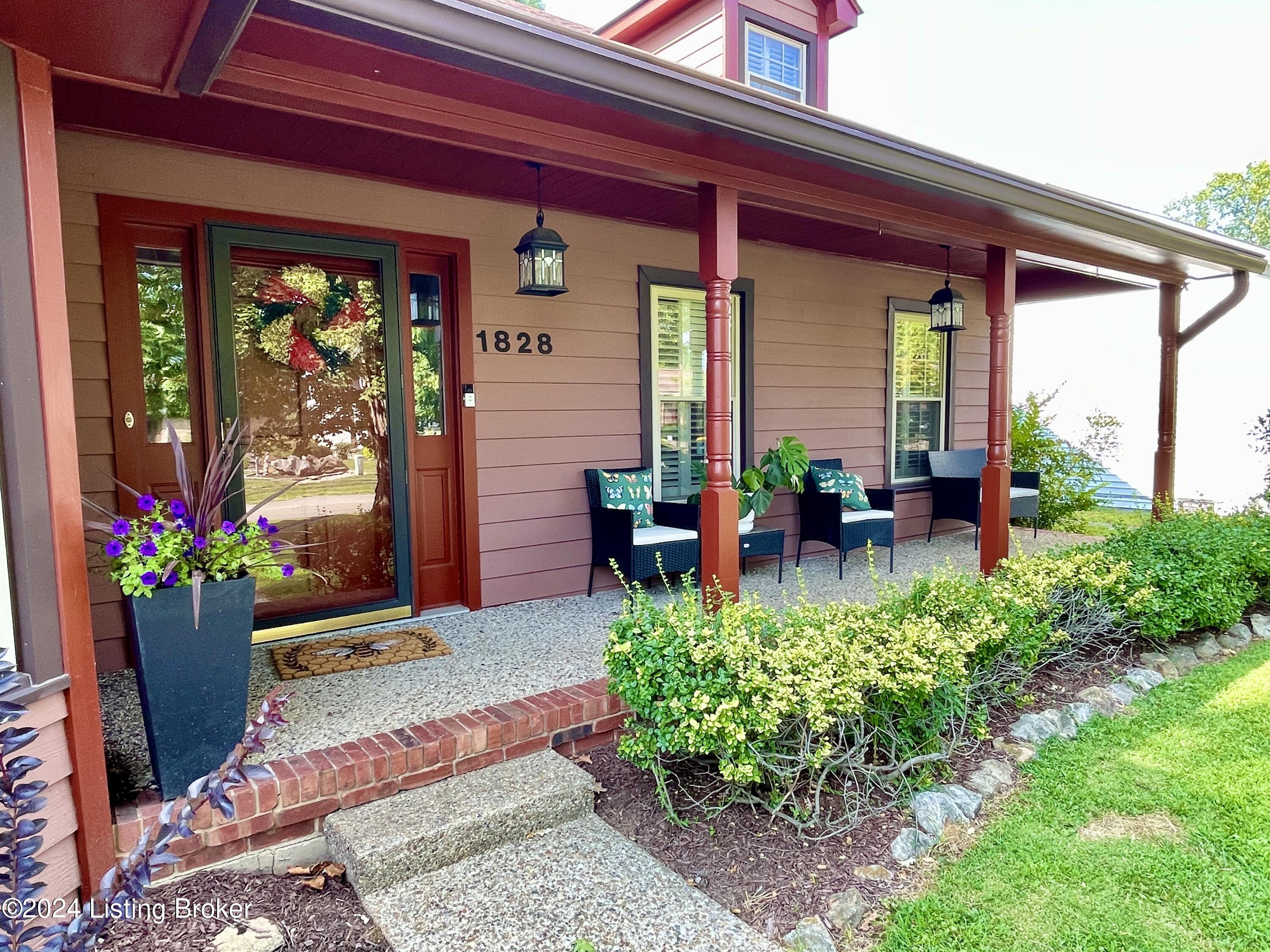 1828 Arboro Pl