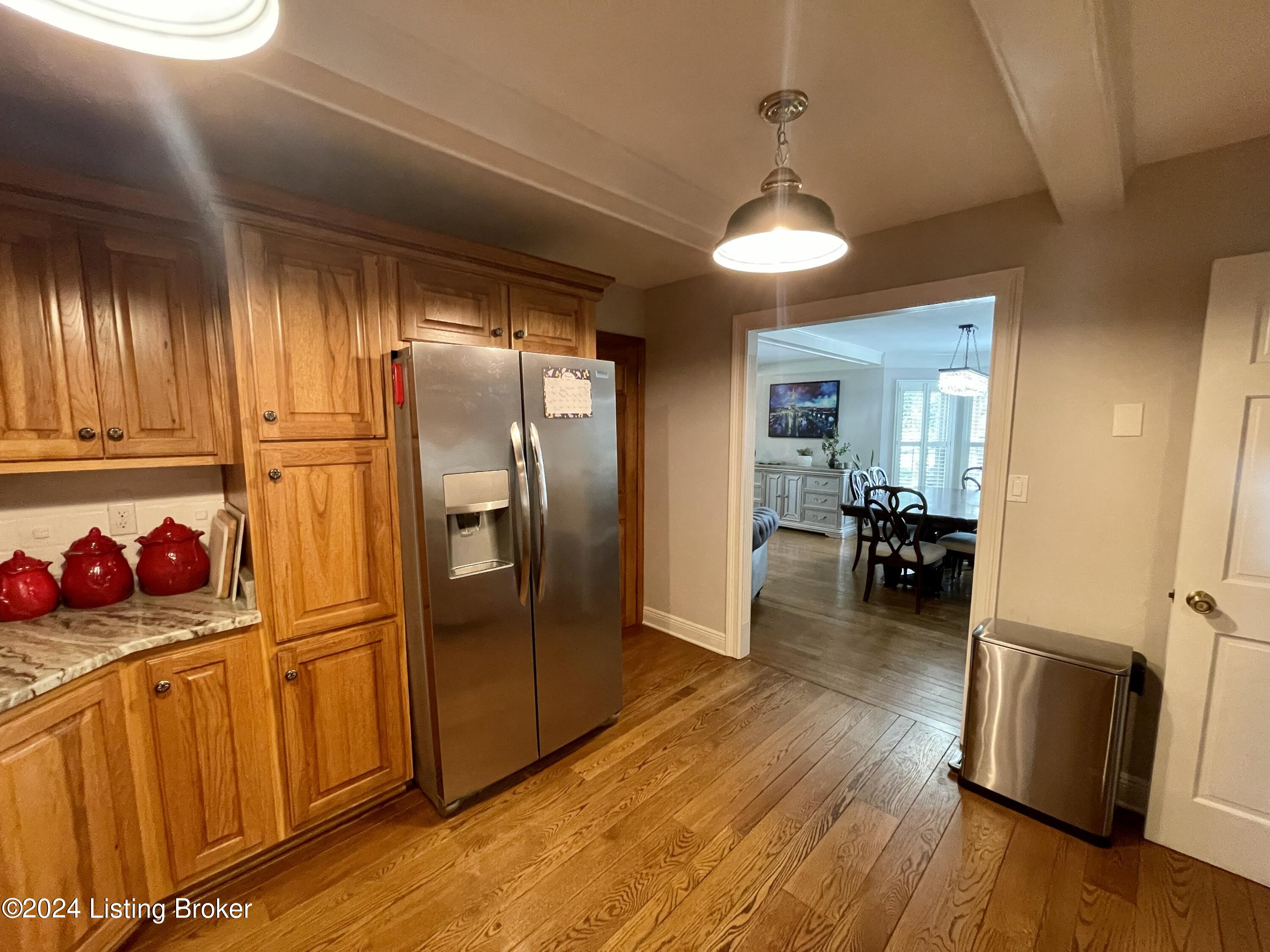 1828 Arboro Pl