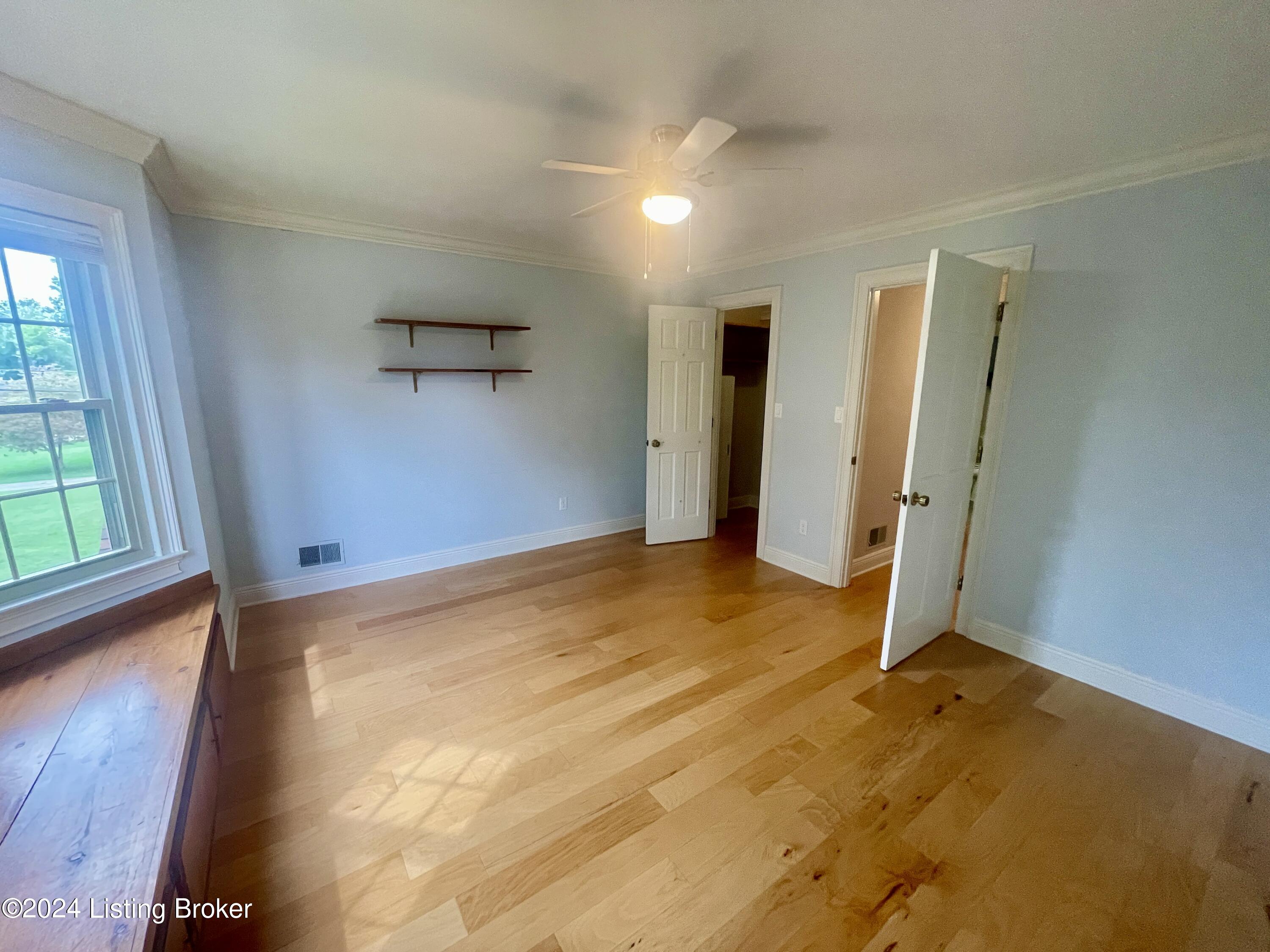 1828 Arboro Pl