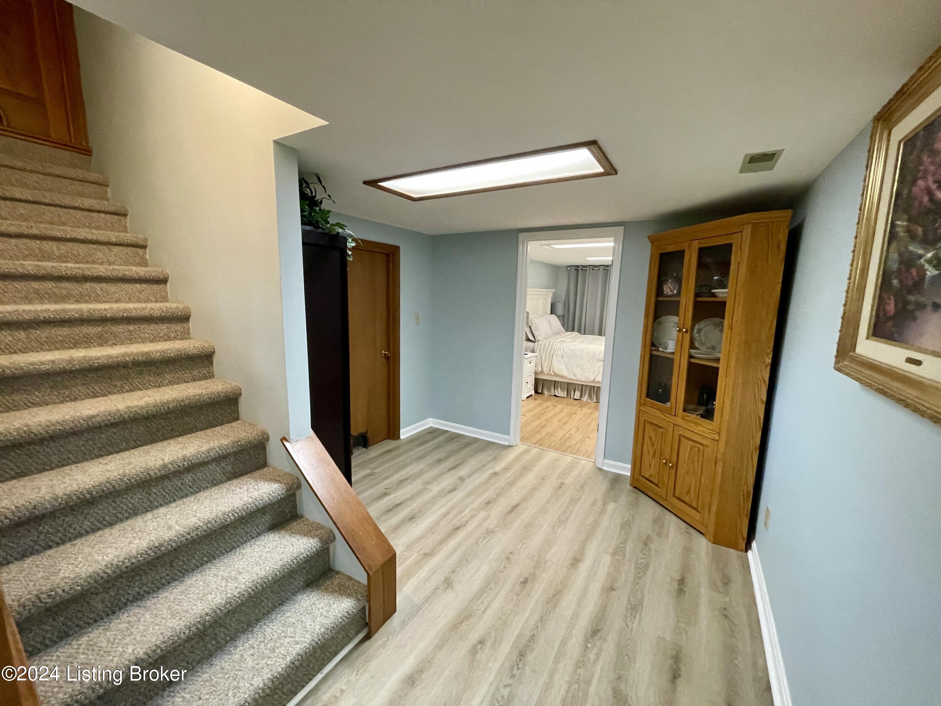 1828 Arboro Pl