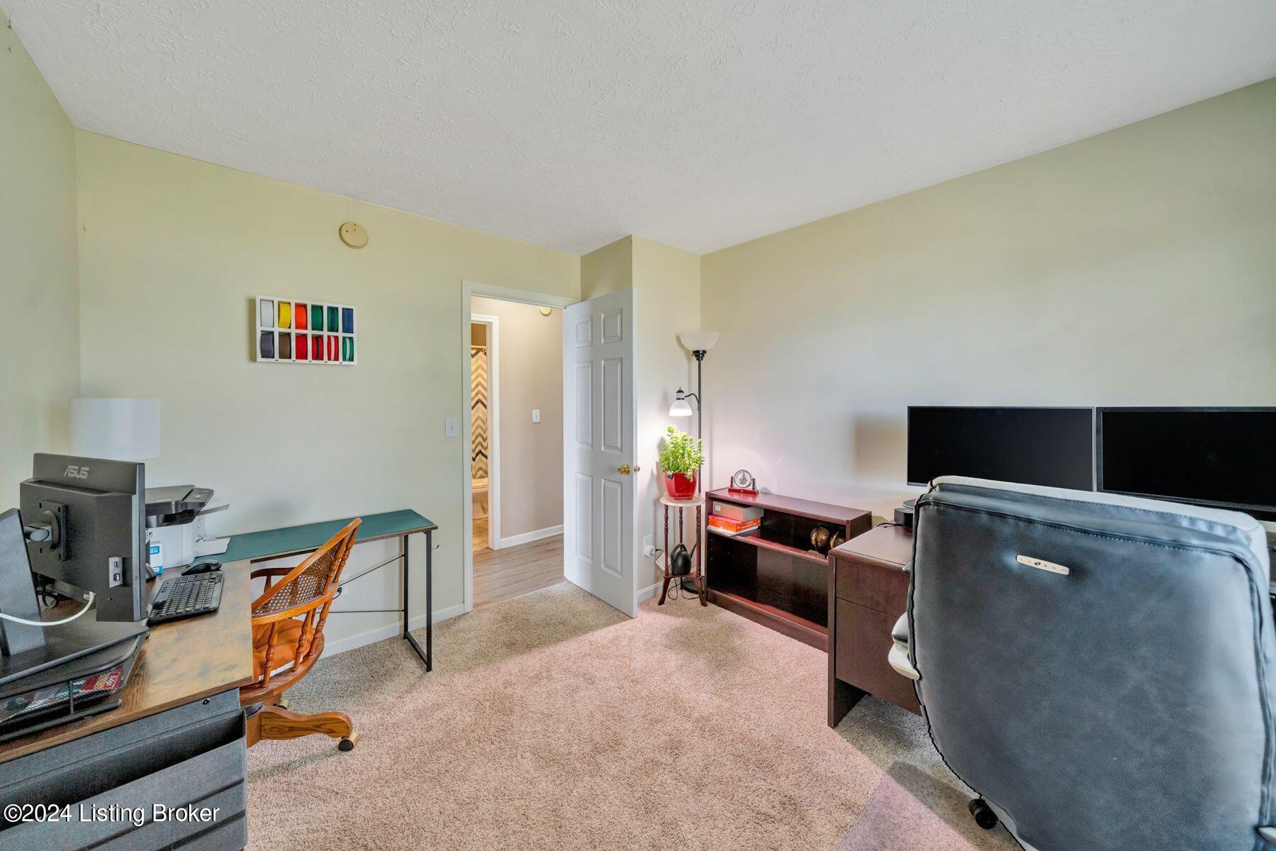 149 Sara Ct