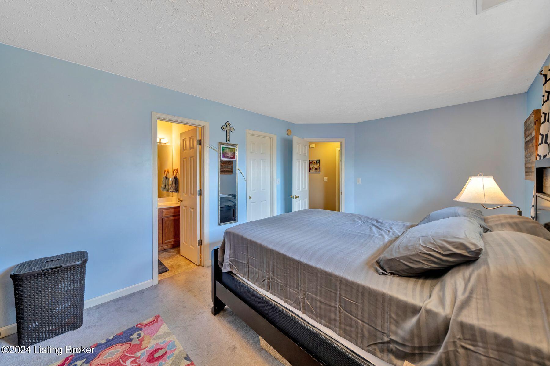 149 Sara Ct