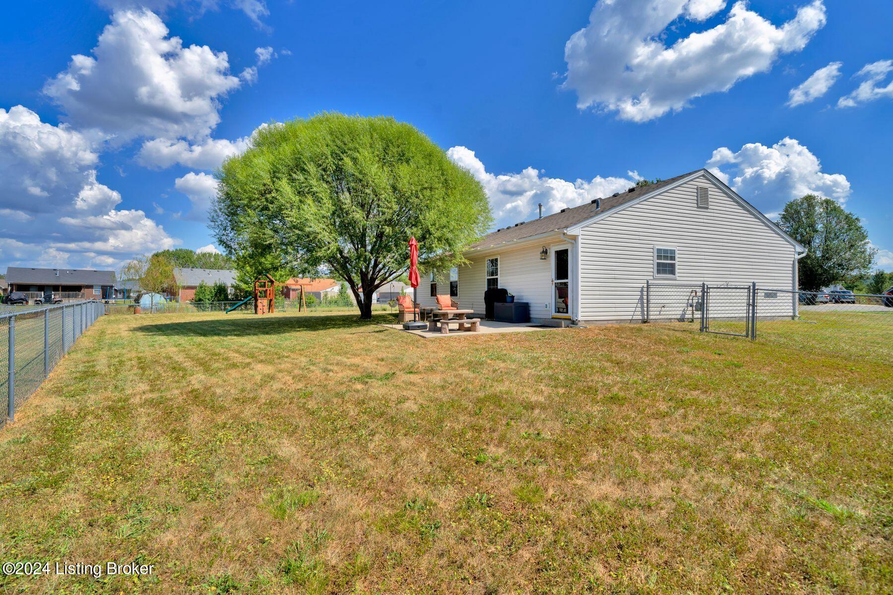 149 Sara Ct