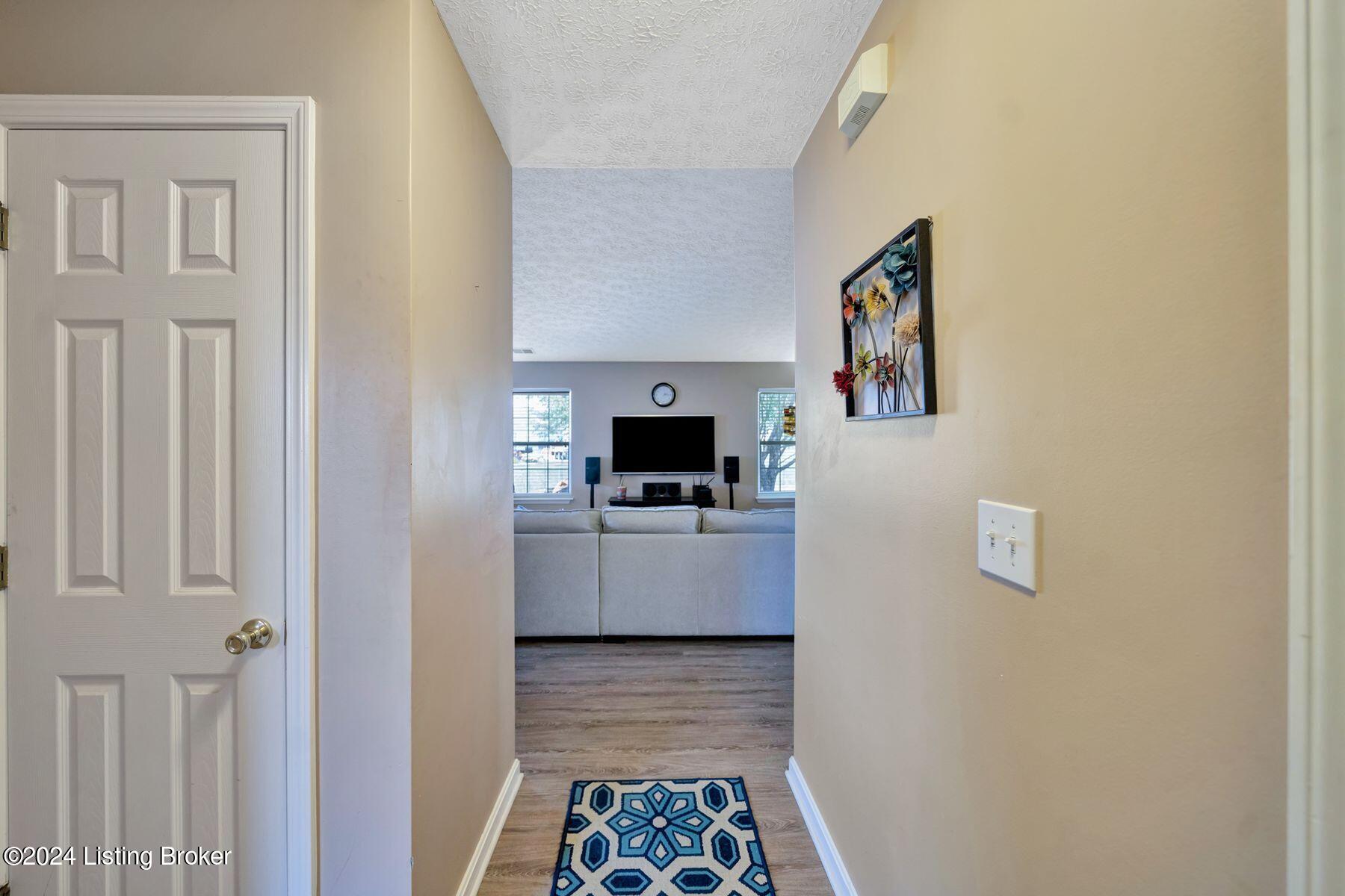 149 Sara Ct