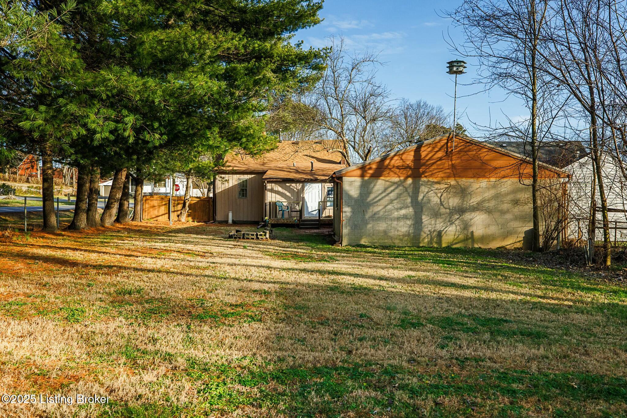 5412 Bruce Ave